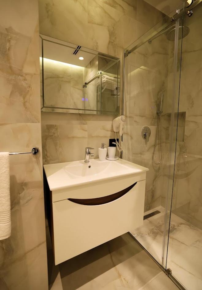 Tempo Studios Tirana Exteriér fotografie
